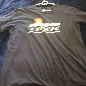 Trek mountain biking Colorado T-shirt in navy blue